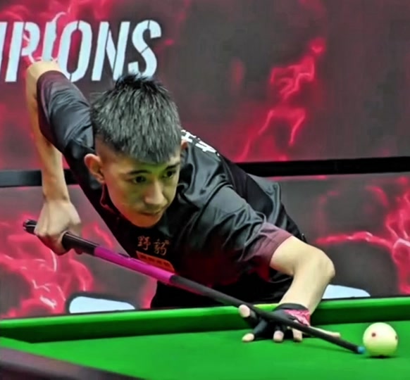 实力差距逐 实力差距逐