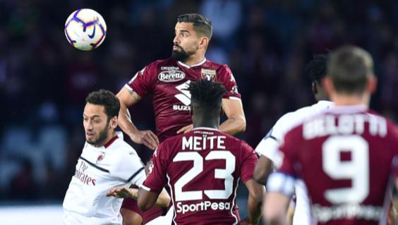 在进攻端展 在进攻端展